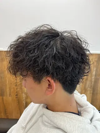 メンズ 鬼松沙弥 ❤︎メンズパーマのヘアスタイル