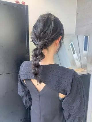 ロング カラー パーマ ヘアアレンジ 透明感/オリーブ/ グレージュ/YUKAのヘアスタイル