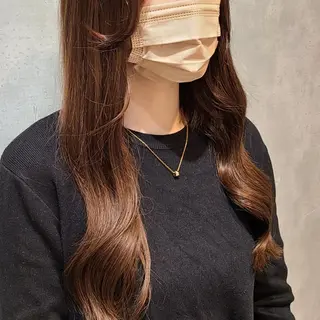 ロング 西田 理沙のヘアスタイル