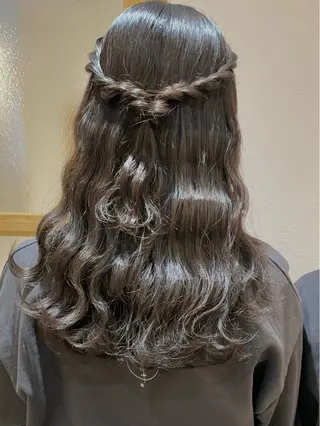 ロング ヘアアレンジ GOTODAY SHAiRE SALON所属・札幌 ヘアアレンジ 🍎 タナカセリナのヘアスタイル