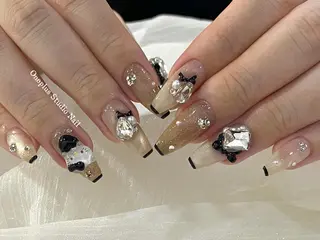 ネイル One plus StudioNailのネイルデザイン