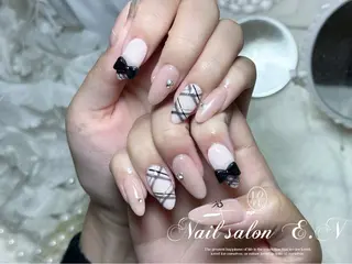 ネイル E.N🦋 長さ出し/持ち込みのネイルデザイン