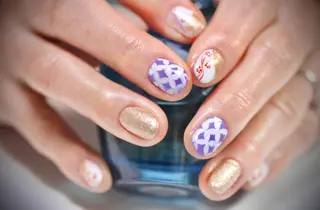 ネイル ママリンド　志村坂上店所属・しみ えんのネイルデザイン