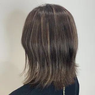 ミディアム カラー ViVi by freedomのヘアスタイル