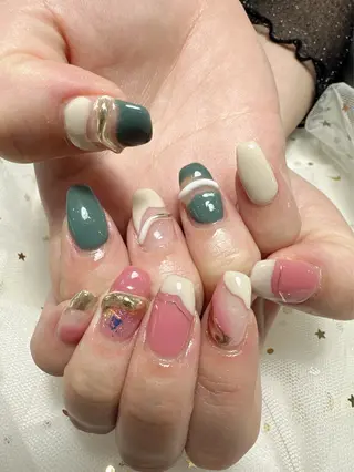 ネイル Max nail&eyeのネイルデザイン