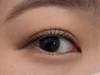 マツエク・マツパ _i（hair & eye）所属・アイリスト SHIORIのマツエク・マツパデザイン