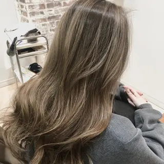 セミロング 冨岡 祐太郎✂️のヘアスタイル