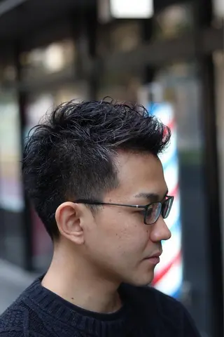 ショート HAIR&GROOMING YOSHIZAWA Inc.BANDAI所属・みよし まさとのヘアスタイル