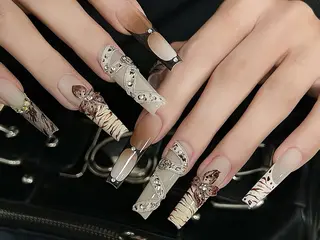 メンズ ネイル DarkHoney 池袋店のネイルデザイン