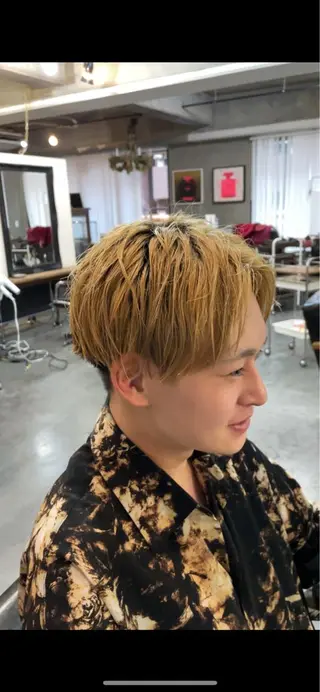 カラー メンズ 垣内 征斗のヘアスタイル