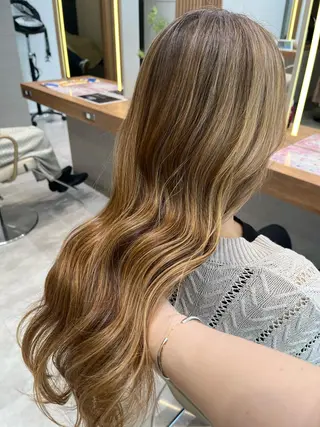 ロング 木野田 萌のヘアスタイル