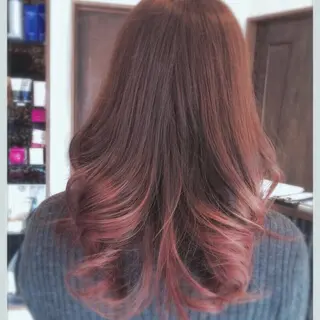 ロング カラー 大島 智志のヘアスタイル