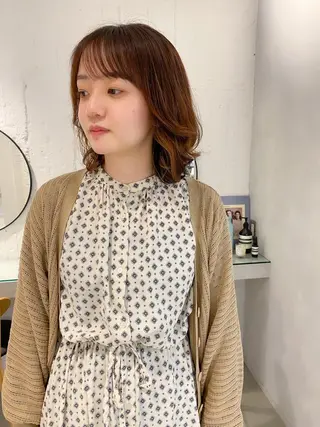 ミディアム パーマ レイヤーカットのプロ 大人ヘア宮森貴志のヘアスタイル