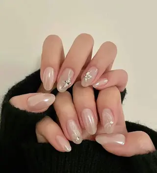 ネイル Oomiya 服部のネイルデザイン