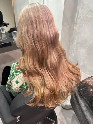 ロング カラー LUANA/千種 さなのヘアスタイル