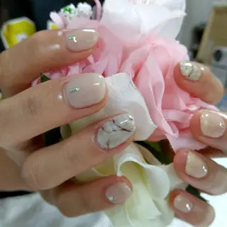 ネイル 柴崎 美幸のネイルデザイン