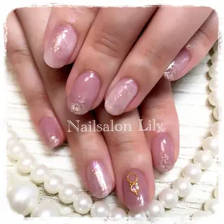 ネイル Nailsalon Lilyのネイルデザイン