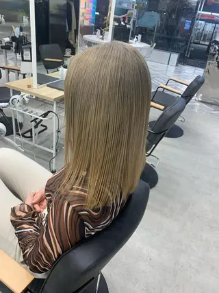 ミディアム カラー 🧁はるひ/ ZEST Ivy🎀のヘアスタイル