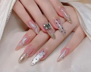 ネイル Pretty J nail salon（長さ出し専門店）所属・Pretty J （長さ出し専門店）のネイルデザイン