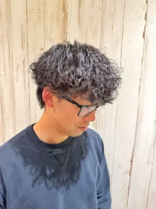 ミディアム パーマ メンズ 増田 祐のヘアスタイル