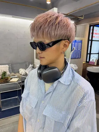 ショート カラー メンズ MIES amane(アマネ)のヘアスタイル