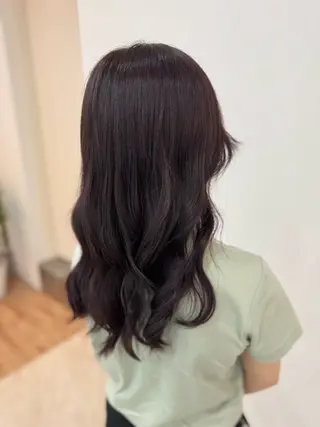 ロング カラー little 並木通り店所属・川中 琉以のヘアスタイル