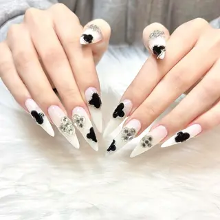 ネイル Fam-er赤坂店所属・Fam-er Akiのネイルデザイン