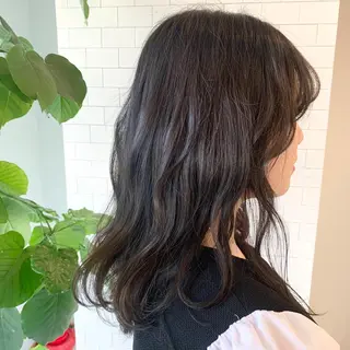 ミディアム カラー ぱつボブ/ ショート/YUKIのヘアスタイル