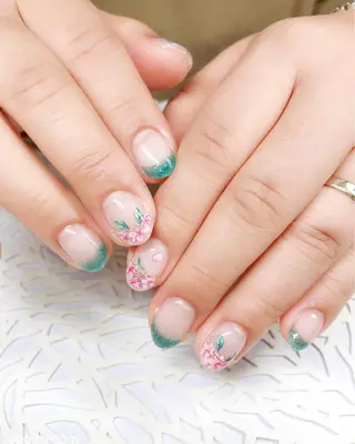 ネイル Salon MINEのエステ・リラクイメージ