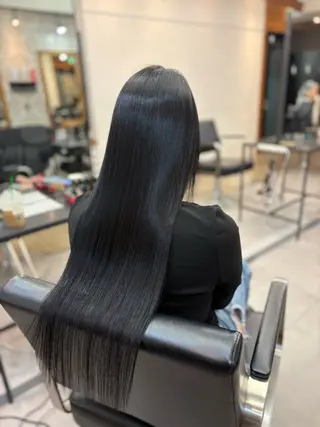 ロング RAF TOKYO 渋谷店所属・みらん RAF TOKYOのヘアスタイル