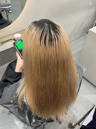 セミロング カラー ヘアアレンジ 原宿・デザインカラー YUI🤍ྀིのヘアスタイル