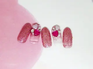 ネイル ティーエヌ 金山駅東口店のネイルデザイン