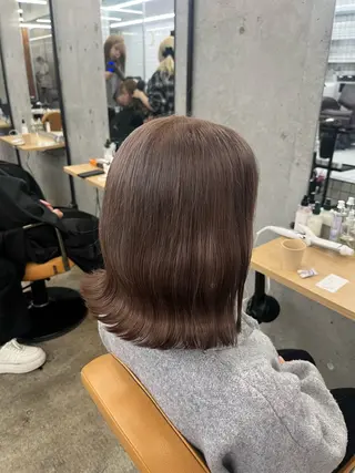 カラー ブリーチカラー×艶 🍨mihoのヘアスタイル