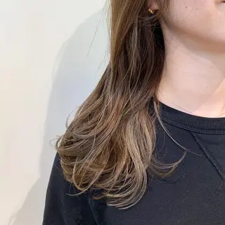 ロング カラー ROUTE ルートのヘアスタイル