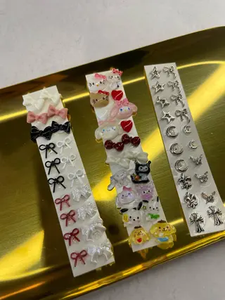 nailsalon YOLOのネイルデザイン