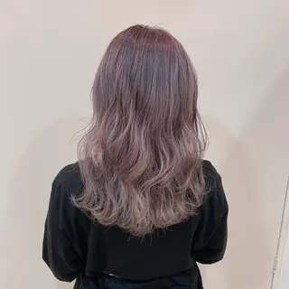 ロング カラー ヘアアレンジ Mirai 🧸のヘアスタイル