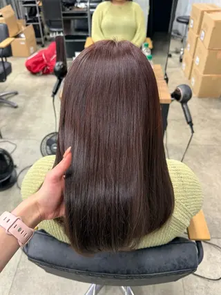 セミロング カラー Lutia新宿　せき ゆうみのヘアスタイル