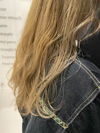 セミロング カラー CiNEMA daikanyama所属・透明感カラー🫧 今泉健太のヘアスタイル