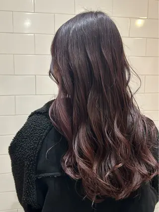 ロング カラー 太田 鈴佳のヘアスタイル