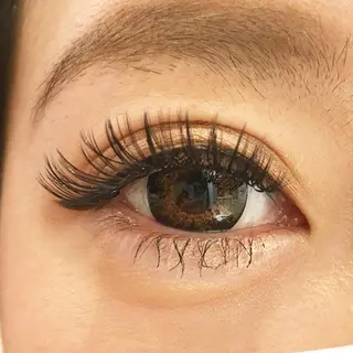 マツエク・マツパ Eyelash Salon 4you所属・Bella by 4youのマツエク・マツパデザイン