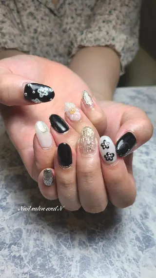 ネイル and Nのネイルデザイン