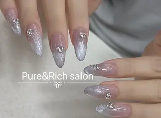 ネイル Pure&Rich Nailのネイルデザイン
