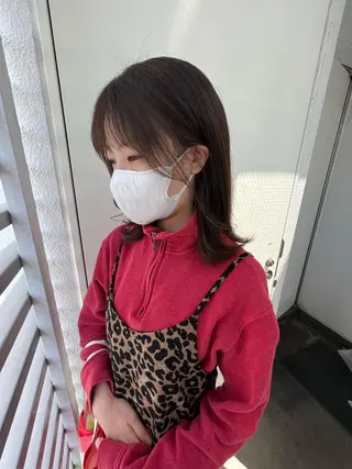 ミディアム カラー 韓国🇰🇷レイヤー 映える顔周り🩷のヘアスタイル