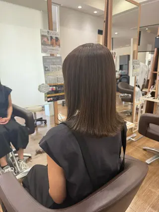 ミディアム 鈴村 桃花のヘアスタイル