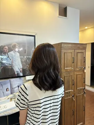 セミロング 天野 妃菜のヘアスタイル