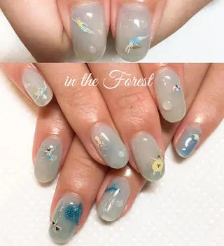 ネイル in the Forest所属・コガ アオイのネイルデザイン