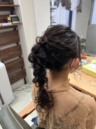 ロング ヘアアレンジ 山室 敬義のヘアスタイル