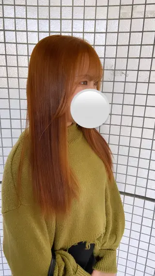 ロング 瀧下 唯のヘアスタイル