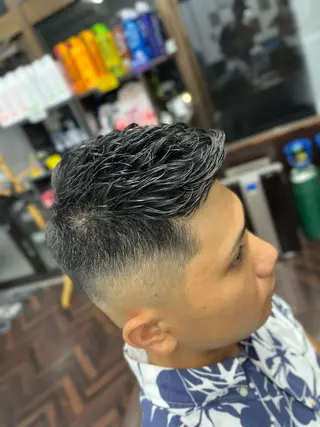 ショート パーマ メンズ Cam's豊見城店所属・無料‼︎メンズ限定 URASAKIのヘアスタイル