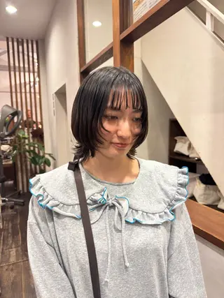ミディアム MOK大阪梅田店 Asahiのヘアスタイル